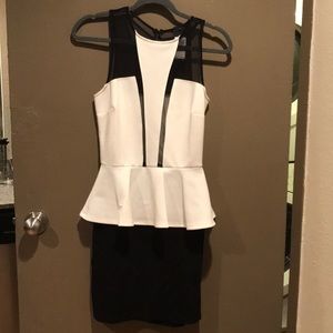 Guess black and white pencil skirt dress